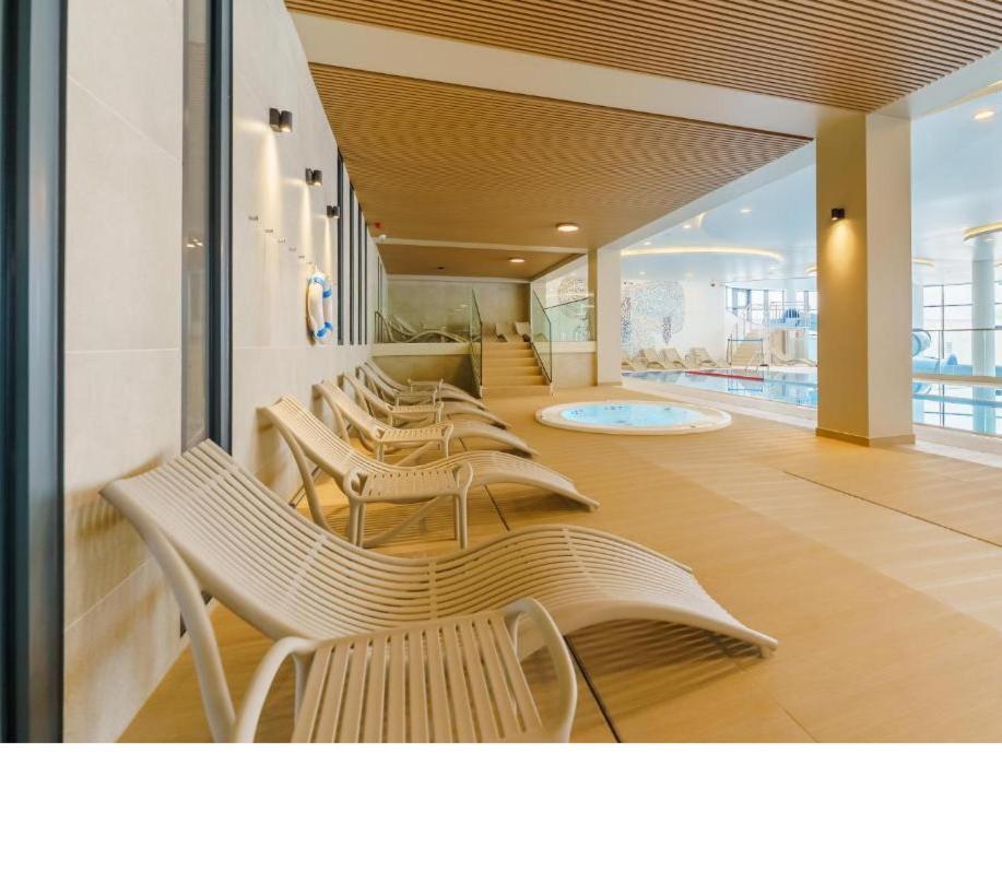 Kolobrzeg Apartamenty Polanki Aqua Z Bezplatnym Basenem, Bawialnia, Parkingiem I Fitness 외부 사진